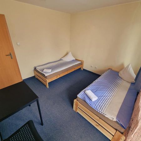 ワルシャワ Wilanow Houseホステル エクステリア 写真